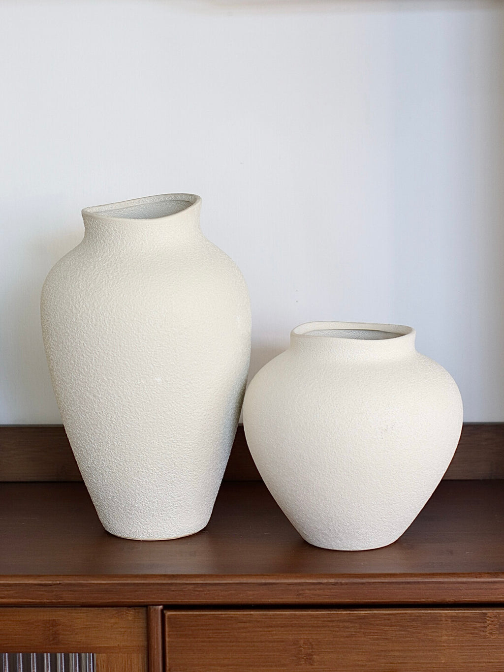 Handcrafted Bubble Glaze Ceramic Vase – Textured Decorative Vessel