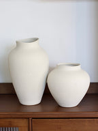 Handcrafted Bubble Glaze Ceramic Vase – Textured Decorative Vessel