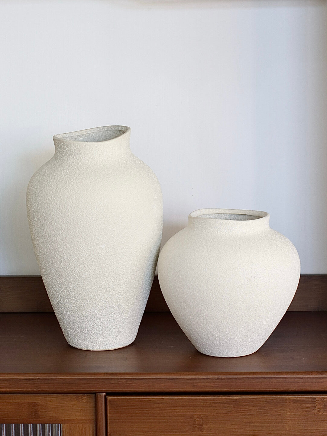 Handcrafted Bubble Glaze Ceramic Vase – Textured Decorative Vessel