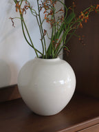 Modern Ceramic Sphere Vase – Minimalist Decorative Flower Vessel