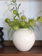 Modern Ceramic Sphere Vase – Minimalist Decorative Flower Vessel