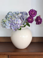 Modern Ceramic Sphere Vase – Minimalist Decorative Flower Vessel