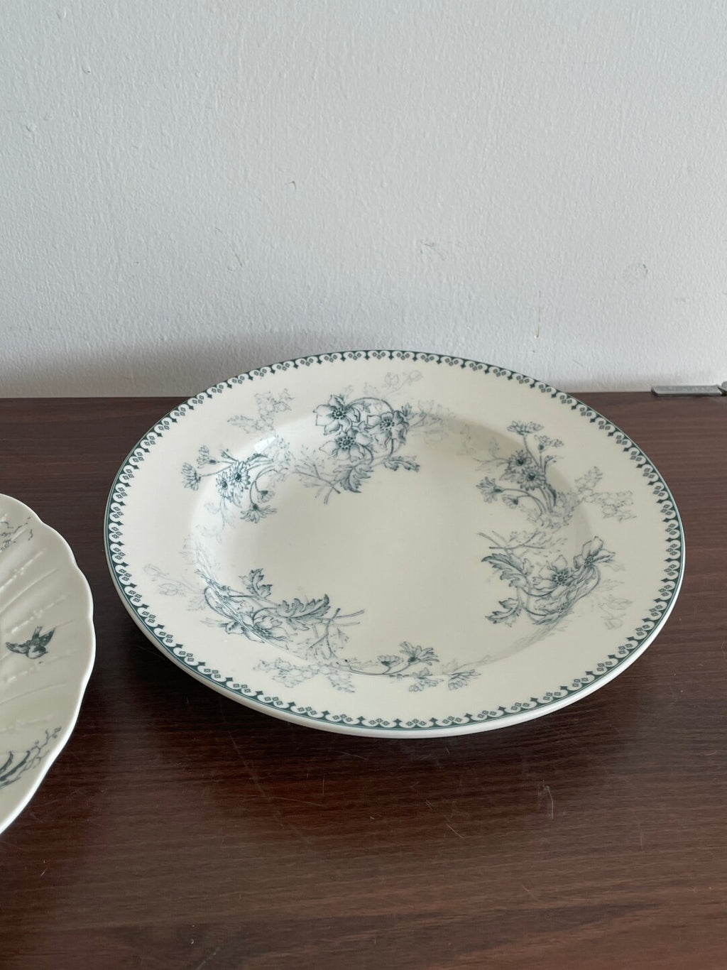 Vintage Botanical Porcelain Dinner Plate Collection