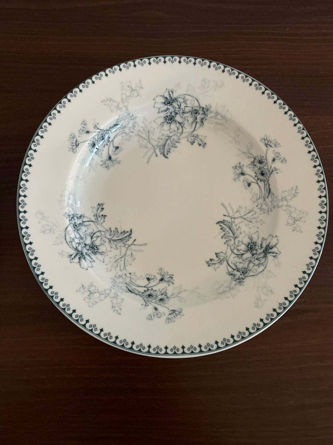 Vintage Botanical Porcelain Dinner Plate Collection